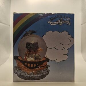 Vintage Noah's Ark‎ Musical Snow Globe